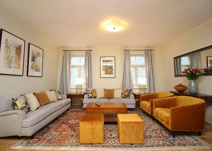 4 Bedroom With Sauna And 2 Bathroom Apartamento Tallin