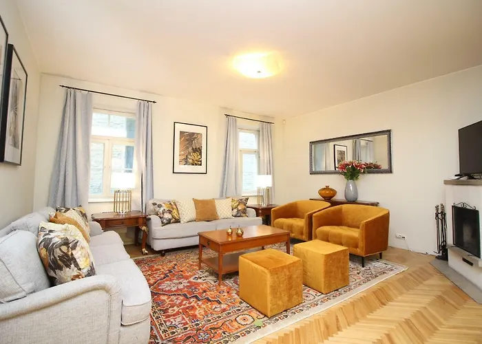 Apartamento 4 Bedroom With Sauna And 2 Bathroom *